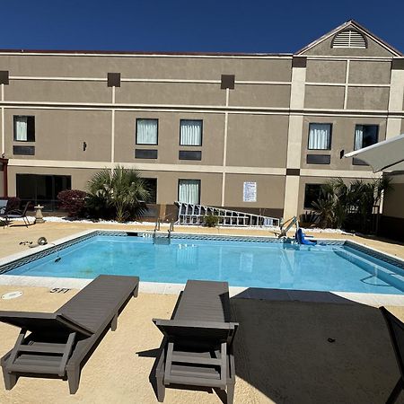 Red Roof Inn Moss Point Dış mekan fotoğraf